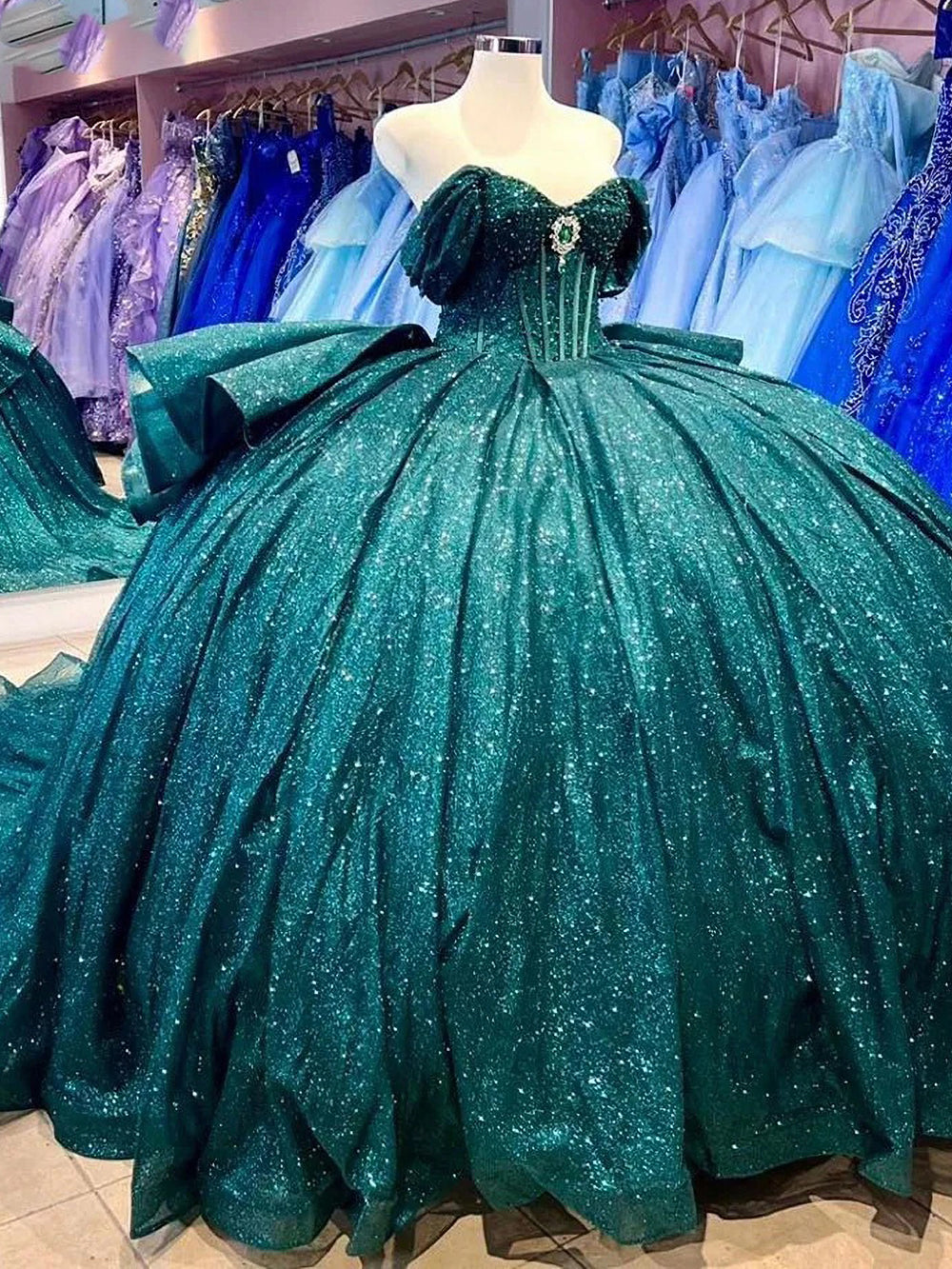 Glitter & Sparkly Ball Gown Off Shoulder Tiered Ruffles Emerald Green Tulle Quinceanera Dress Princess Party Gown for Sweet 16