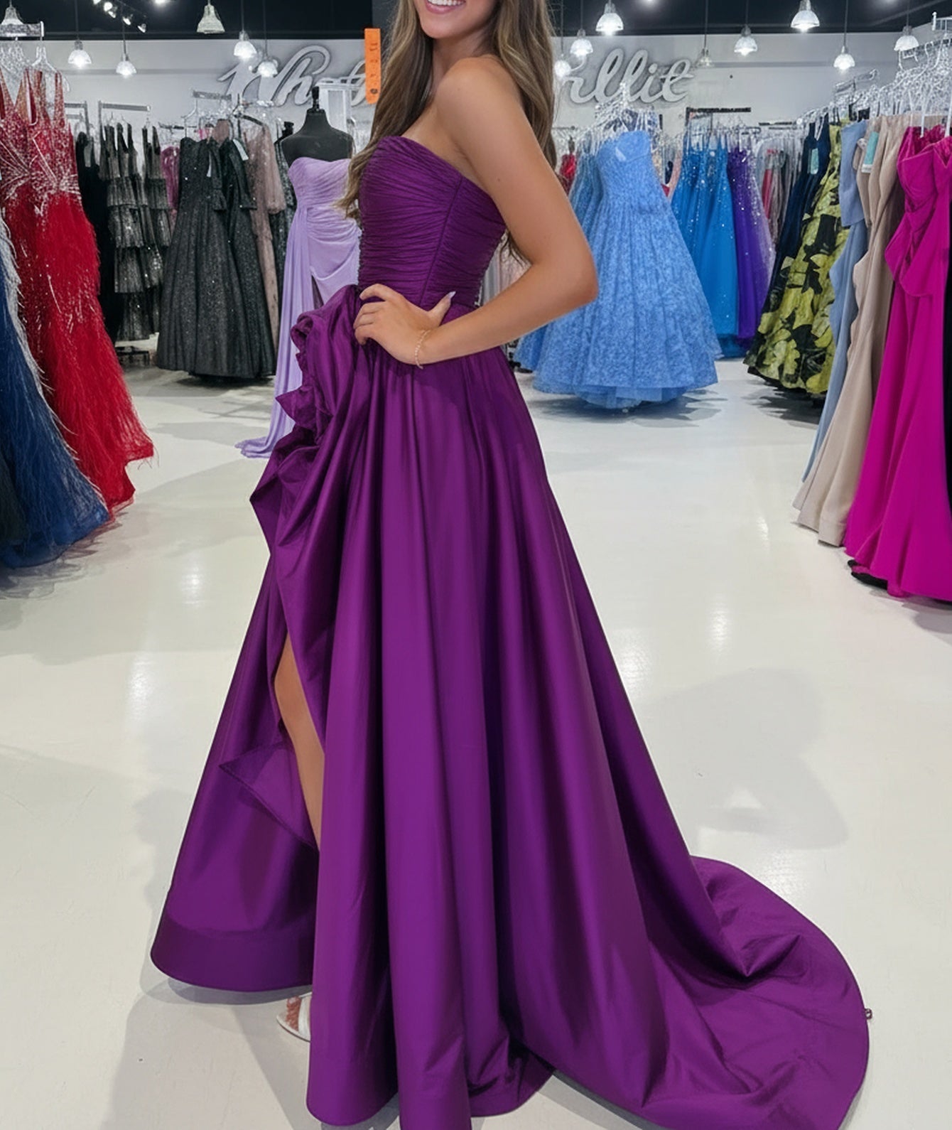 Strapless 3D Flower Ruched Bodice Ball Gown Prom Dress With Slit - Purple