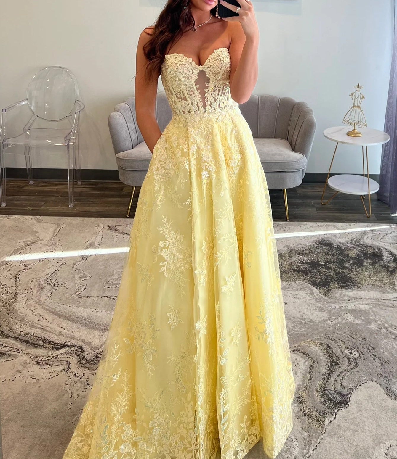 Lace Embroidery Cut Out Ball Gown Prom Dress With Pocket - Yellow