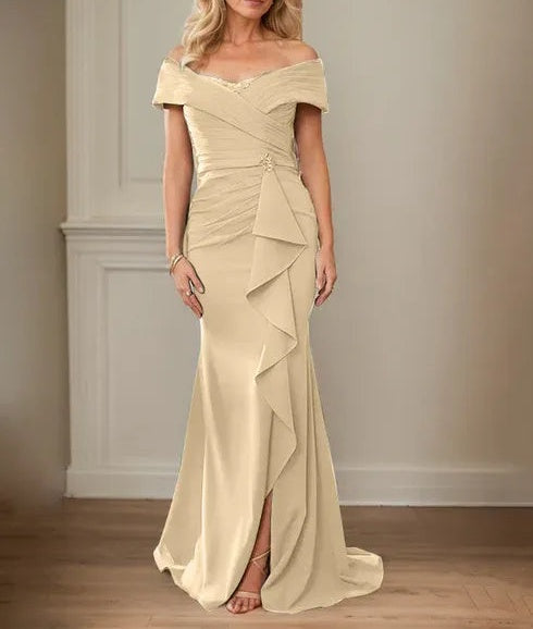Sheath/Column V-Neck Illusion Floor-Length Lace Chiffon Mother of the Bride Dress With Pleated Sequins