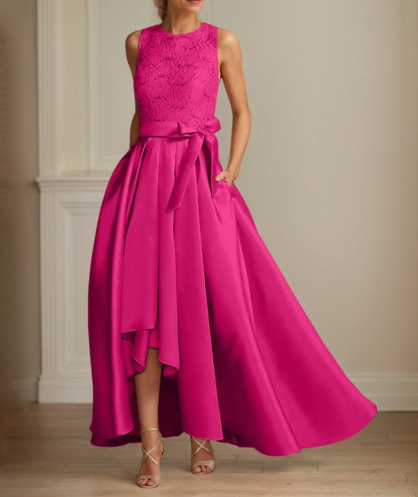 A-Line/Princess Jewel Neck Sleeveless Mother Of The Bride Dresses With Pleats Lace