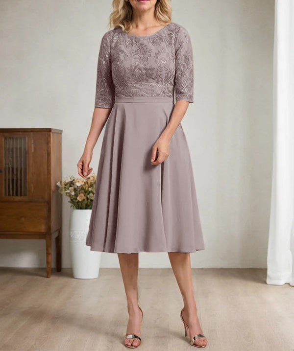 A-line Scoop Knee-Length Lace Chiffon Mother of the Bride Dress