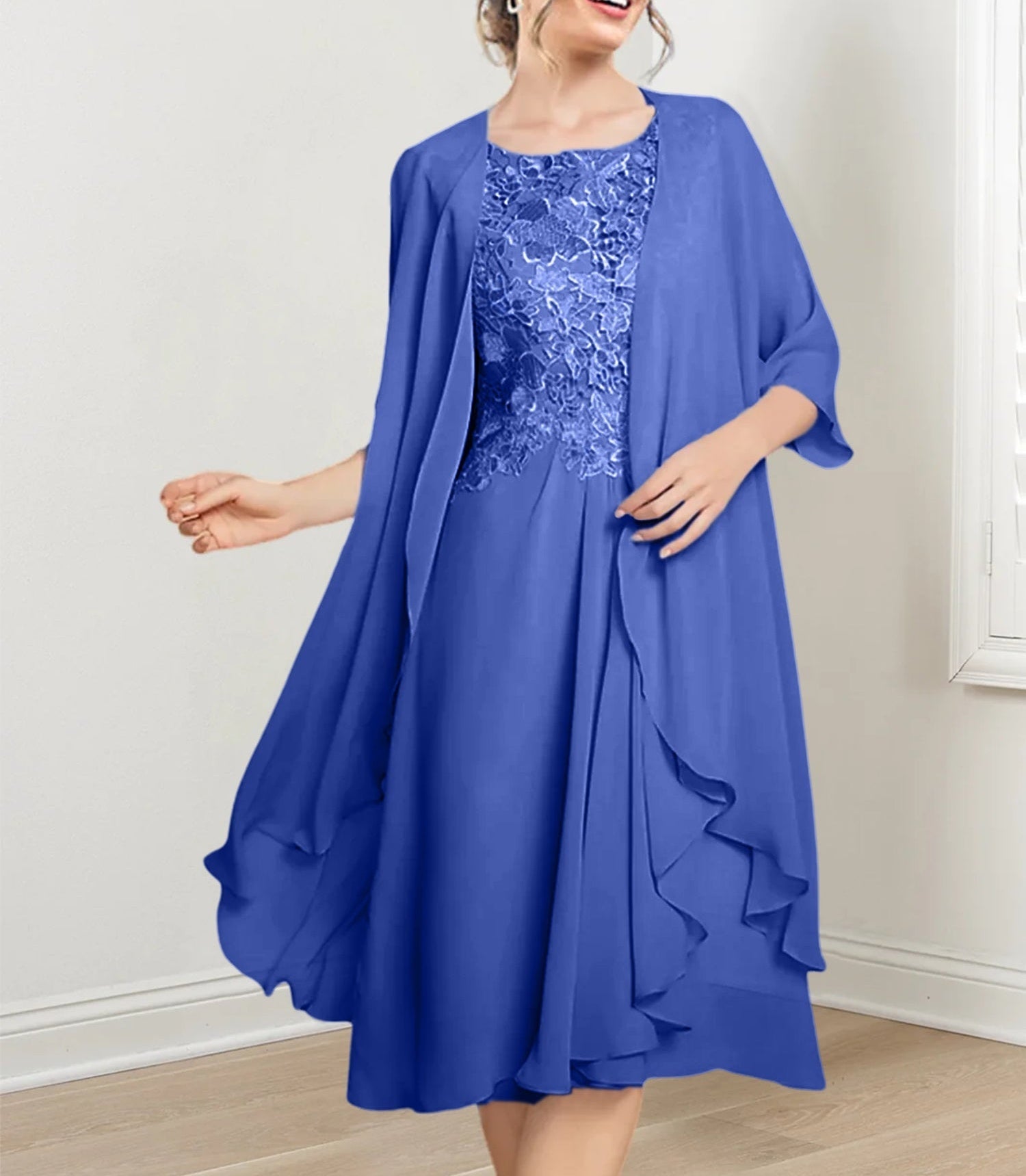 A-Line/Princess Scoop Knee-Length Mother of the Bride Dresses