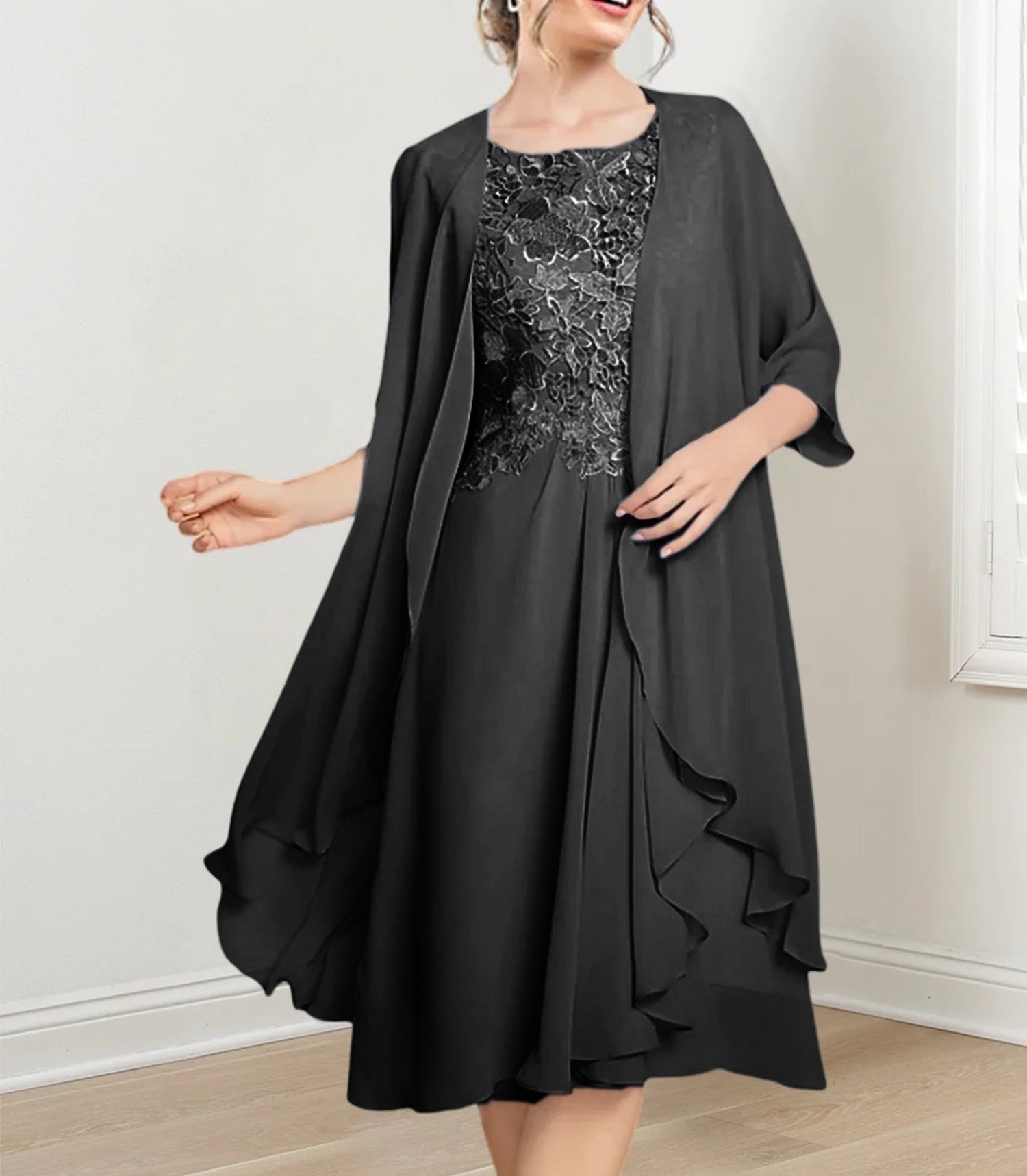 A-Line/Princess Scoop Knee-Length Mother of the Bride Dresses