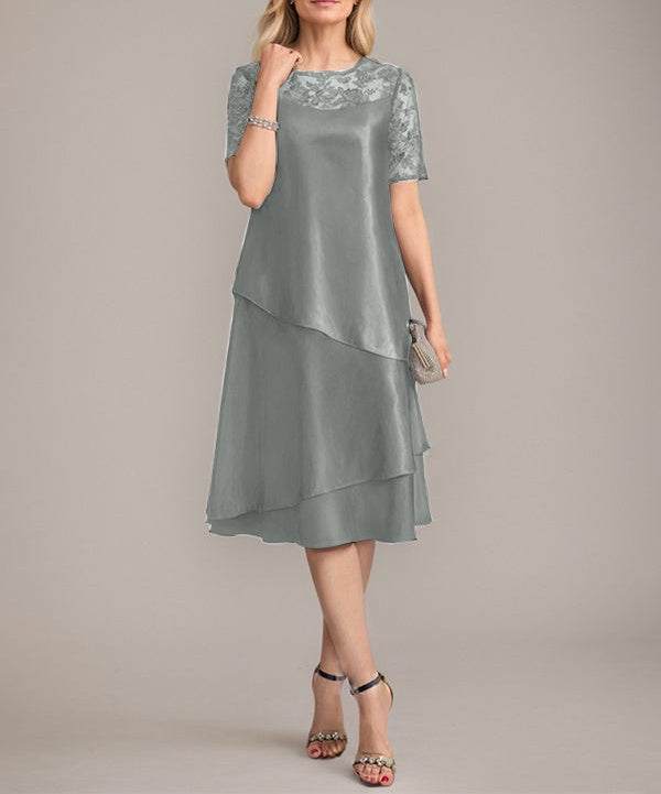 A-Line Scoop Knee-Length Mother of the Bride Dress With Applique & Sequins