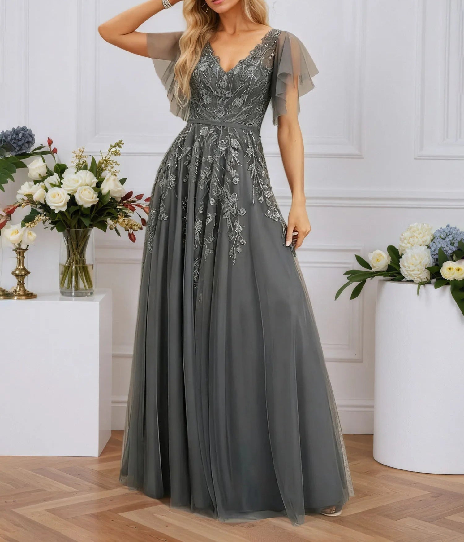 A-line V-Neck Floor-Length Tulle Lace Evening Dress With Sequins