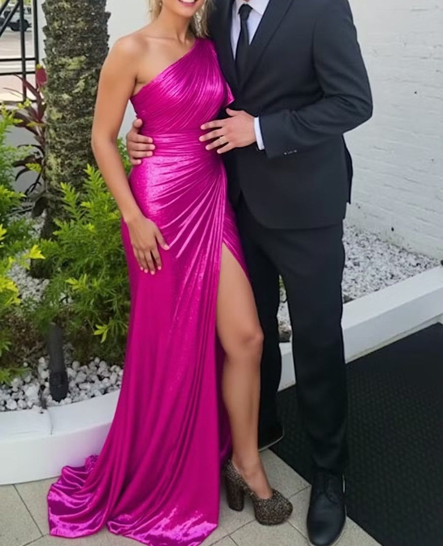 One Shoulder Ruched Metallic A-Line/Princess Long Prom Dresses with Train