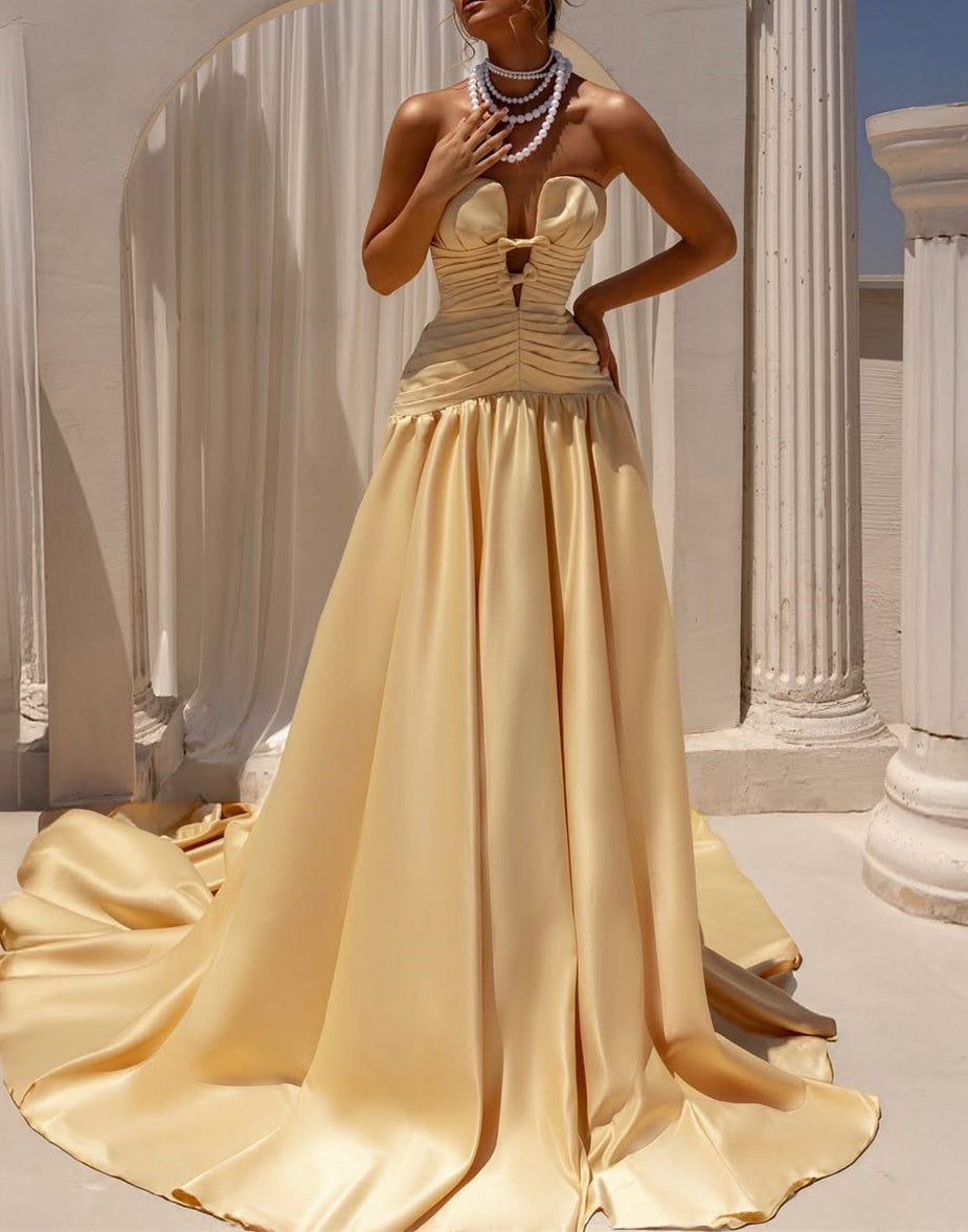 Beautiful Strapless Satin Prom Dresses A-Line Sleeveless Lace-Up-Back With Bow Knot Pleats
