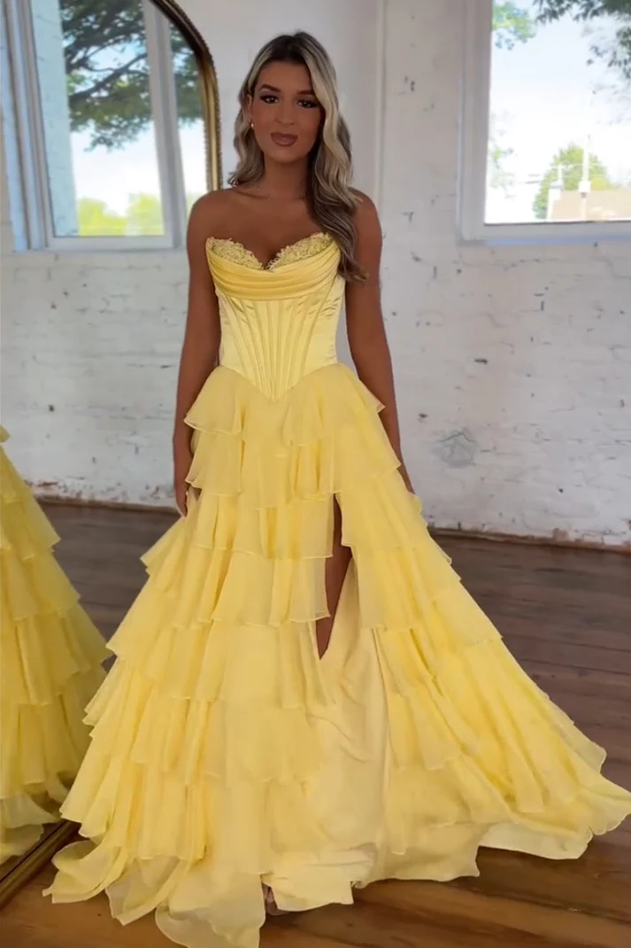 Elegant A-Line Strapless Sleeveless Pleated Appliques Chiffon Tiered Floor Length Prom Dresses Party Dress Evening Gown with High Side Slit and Train