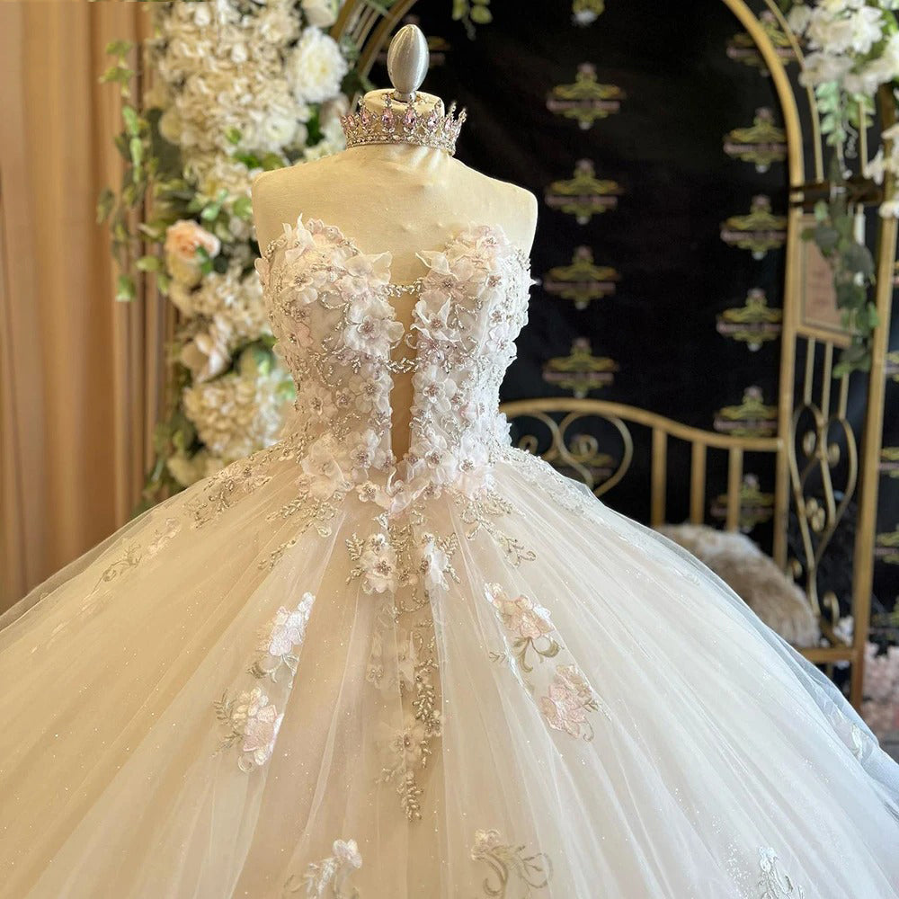 Elegant & Gorgeous Ball Gown Strapless Flowers Lace Appliques Tulle Birthday Prom Dresses Party Gown Princess Gown Quinceanera Dress for Sweet 16