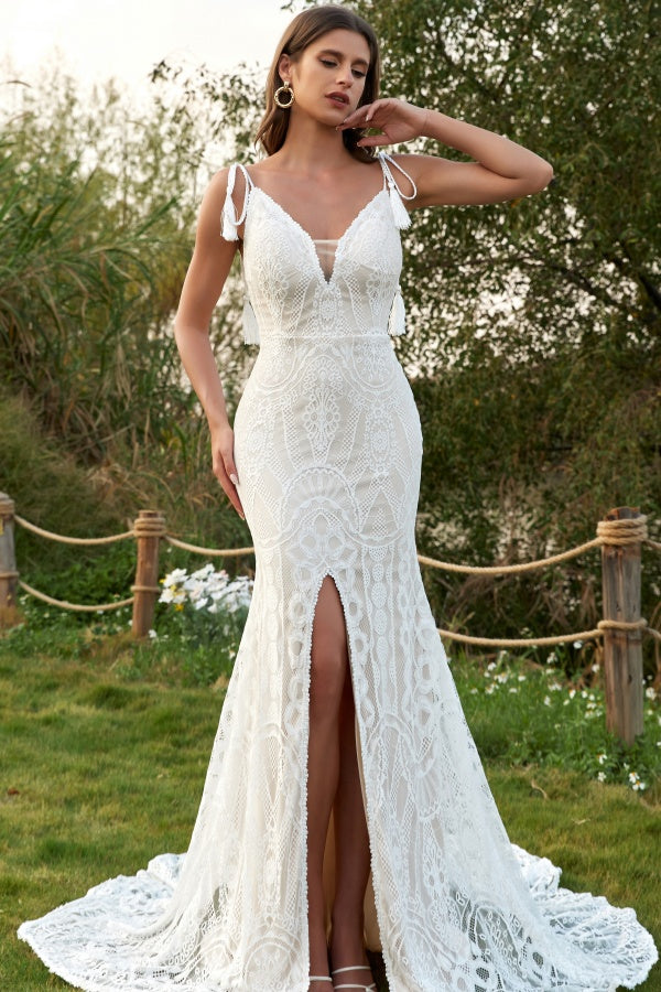 Elegant Mermaid Low V Neck Spaghetti Straps Sleeveless Bohemian Wedding Dress Fully Lace Open Back High Side Slit Court Train Bridal Gown