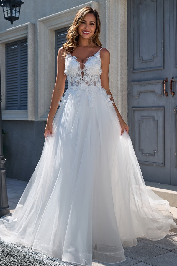 Elegant A-Line V Neck Spaghetti Straps Sleeveless Tulle Wedding Dress Appliques V Back Floor Length Bridal Gown
