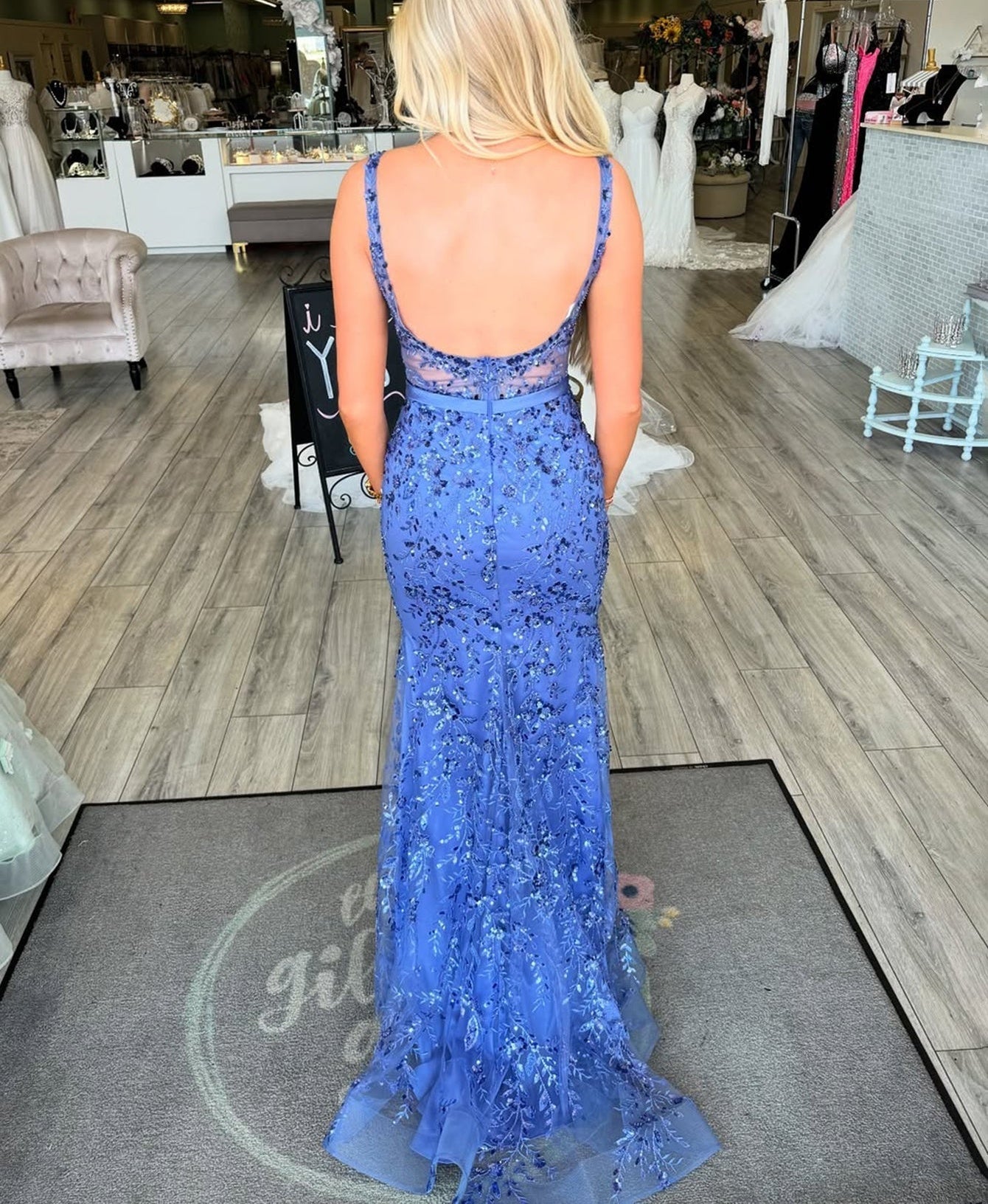 Tank Embroidery Illusion Bow Front Bodice Long Mermaid Prom Dress - Navy Blue