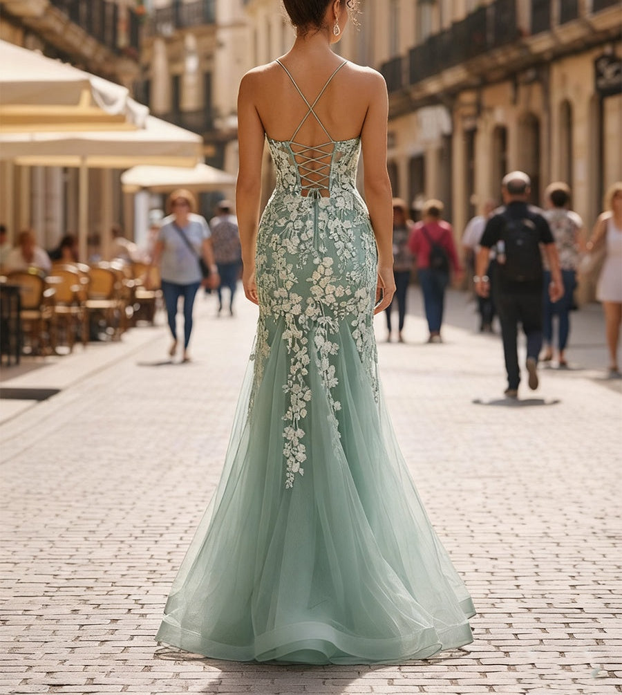 Glitter Sequins Mermaid V Neck Tulle Prom Dress with Appliqued