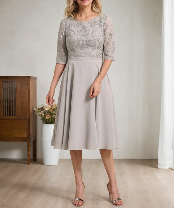 A-line Scoop Knee-Length Lace Chiffon Mother of the Bride Dress