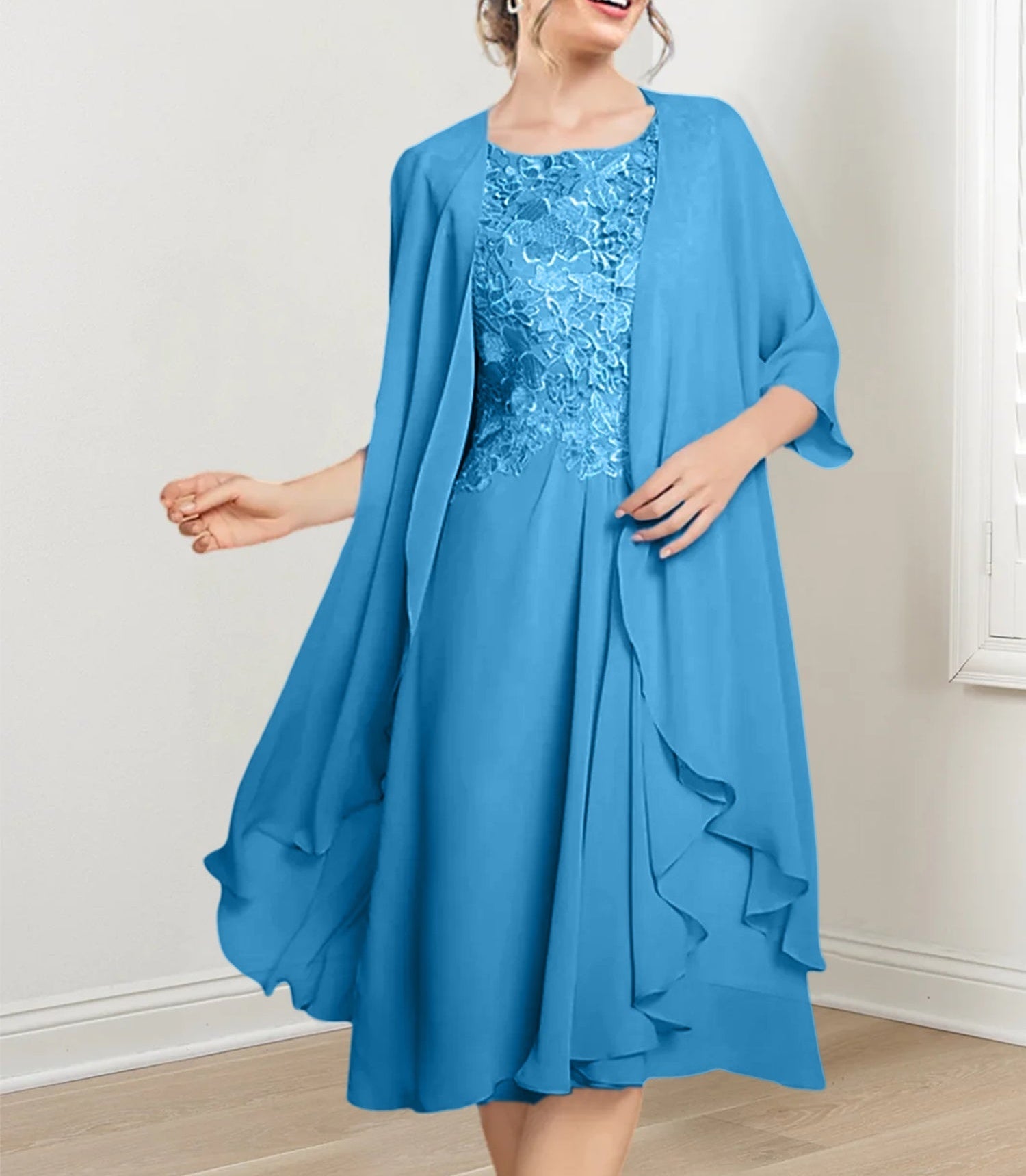 A-Line/Princess Scoop Knee-Length Mother of the Bride Dresses
