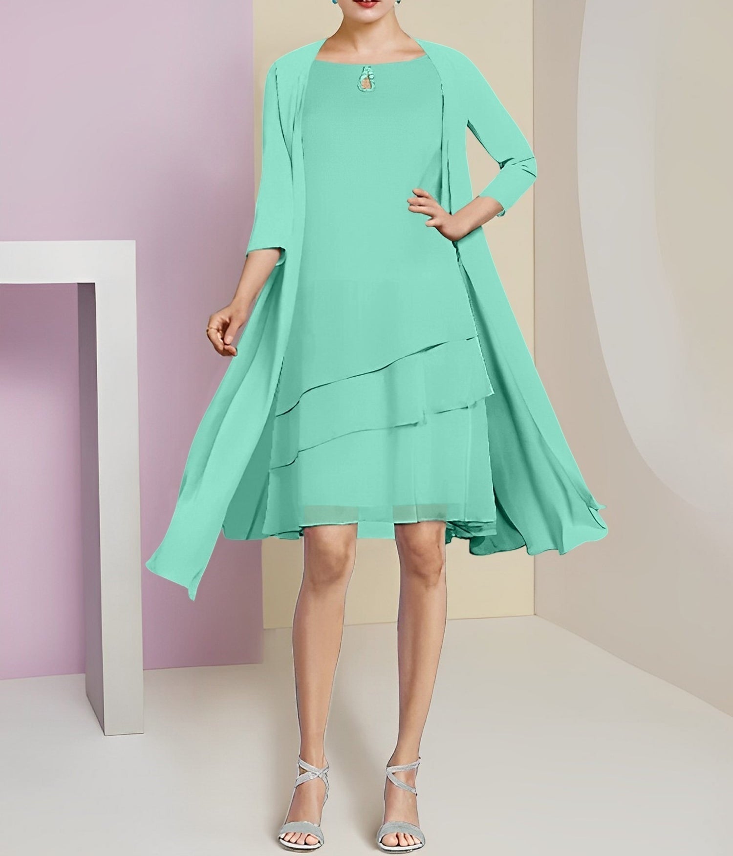 A-Line/Princess Jewel Neck Knee-Length Mother of the Bride Dresses