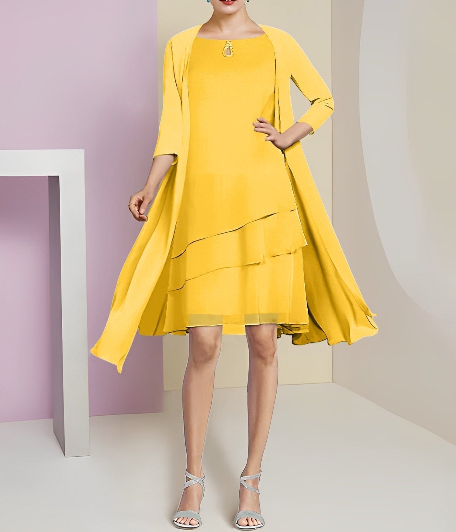 A-Line/Princess Jewel Neck Knee-Length Mother of the Bride Dresses