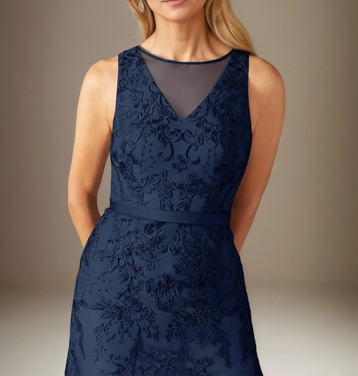 Sheath/Column Lace Scoop Neck Sleeveless Tea Length Dress