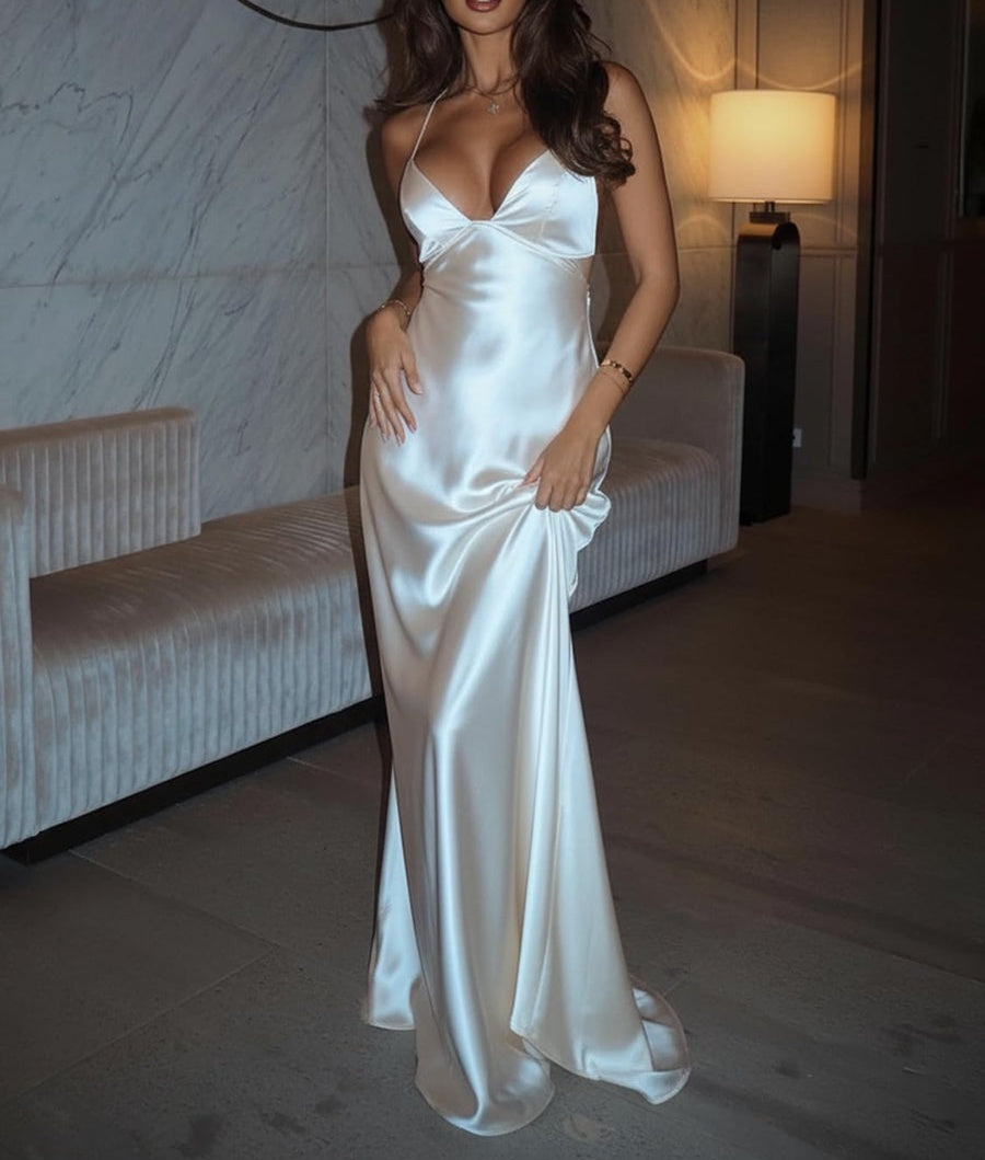 Classic Mermaid/Trumpet V-Neck Satin Floor-Length Formal Dresses