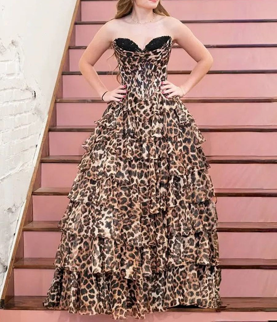 A-Line/Princess Strapless Sweetheart Prom Dresses with Tiered Ruffles