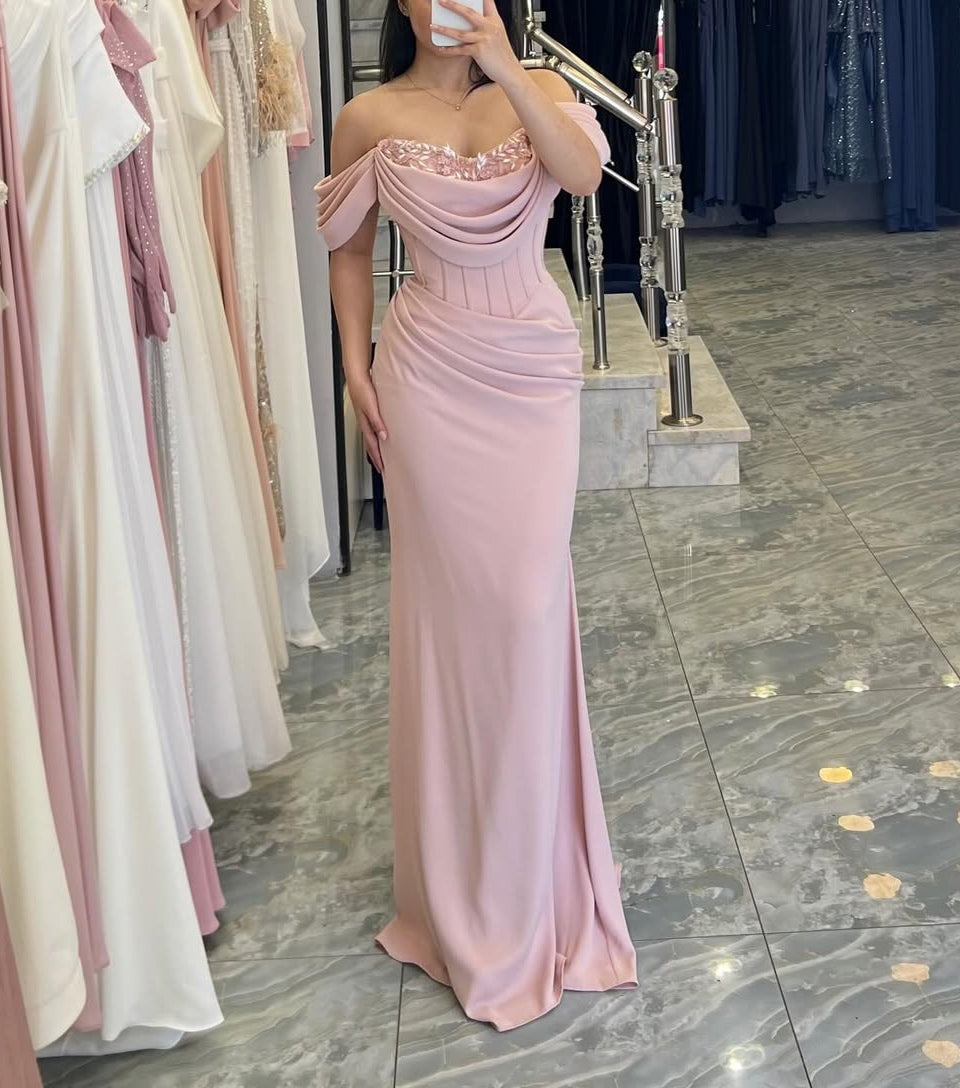 Pretty Pink Mermaid Off-The-Shoulder Satin Prom Dresses Sweetheart Sleeveless With Beads Pleats