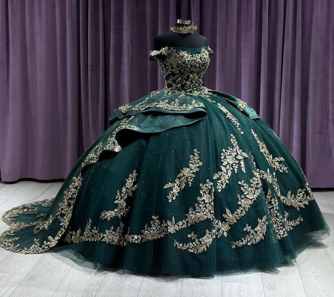 Lusury & Gorgeous Ball Gown Off Shoulder Beaded Lace Appliques Green Tulle Quinceanera Dress Formal Cocktail Dress for Sweet 16