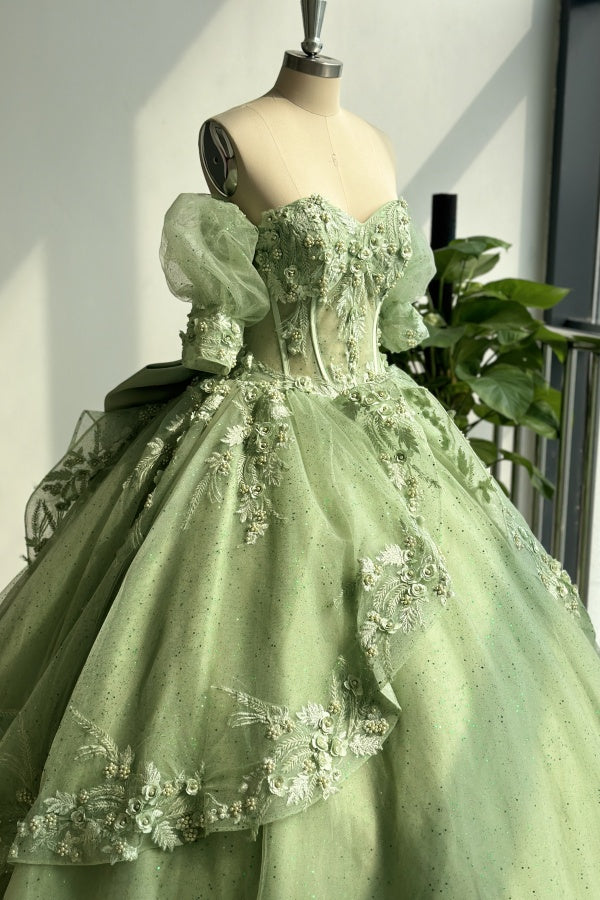 Chic & Modern Ball Gown Off Shoulder Half Lantern Sleeves 3D Flower Appliques Ruffles Tiered Green Tulle Quinceanera Dress Birthday Party Gown for Sweet Train